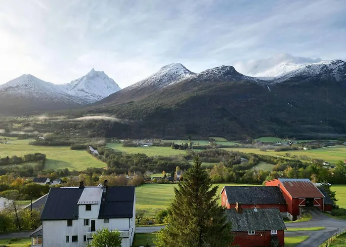 Historic In Scenic Isfjorden