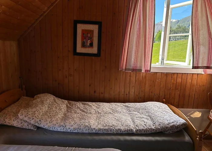 Historic In Scenic Semesterbostad